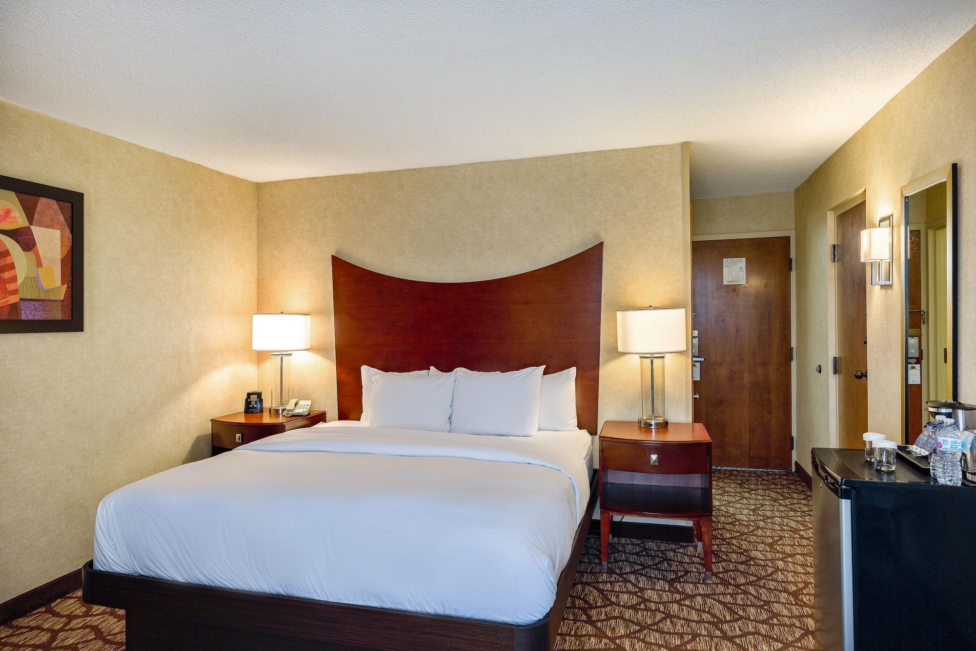 Doubletree By Hilton Johnson City Kültér fotó
