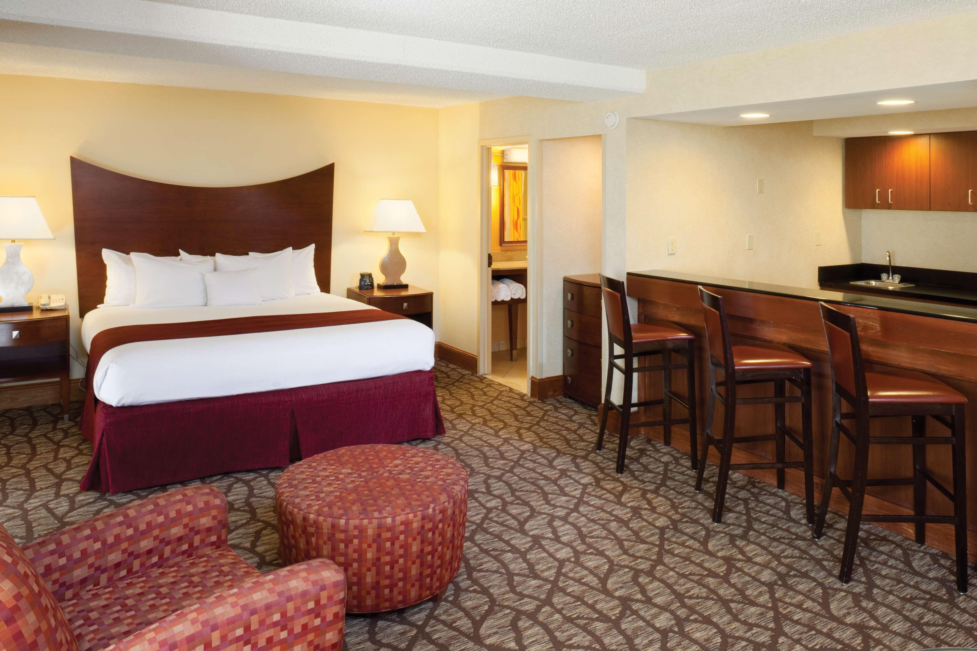 Doubletree By Hilton Johnson City Kültér fotó
