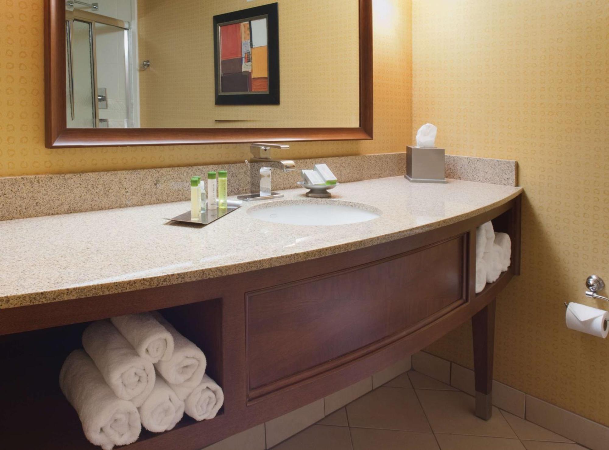 Doubletree By Hilton Johnson City Kültér fotó